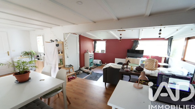 Ma-Cabane - Vente Divers Le Châtelet-en-Brie, 49 m²