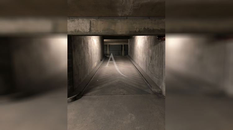 Ma-Cabane - Vente Divers LE KREMLIN-BICETRE, 0 m²