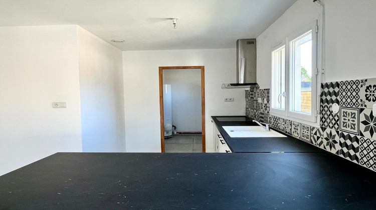 Ma-Cabane - Vente Divers LE PIAN MEDOC, 87 m²