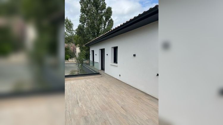 Ma-Cabane - Vente Divers LE TEIL, 118 m²