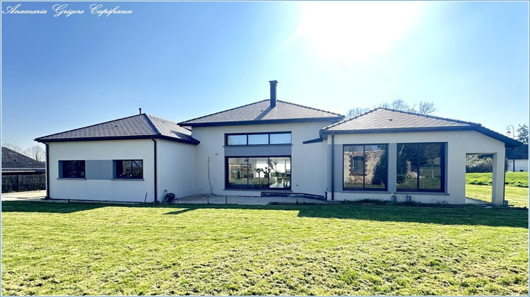 Ma-Cabane - Vente Divers LE THIEULIN, 220 m²