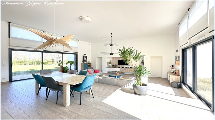 Ma-Cabane - Vente Divers LE THIEULIN, 220 m²