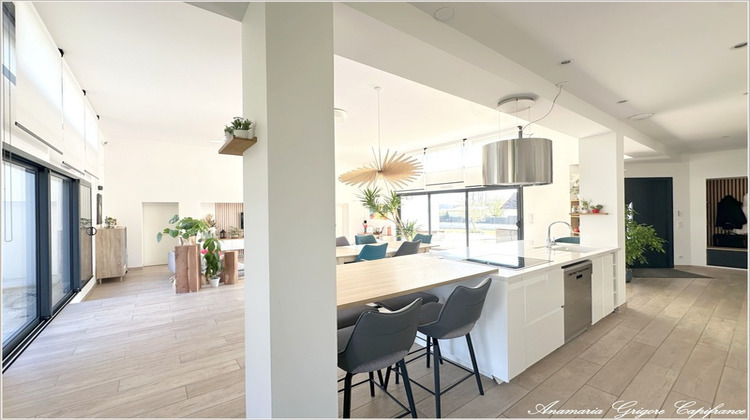 Ma-Cabane - Vente Divers LE THIEULIN, 220 m²