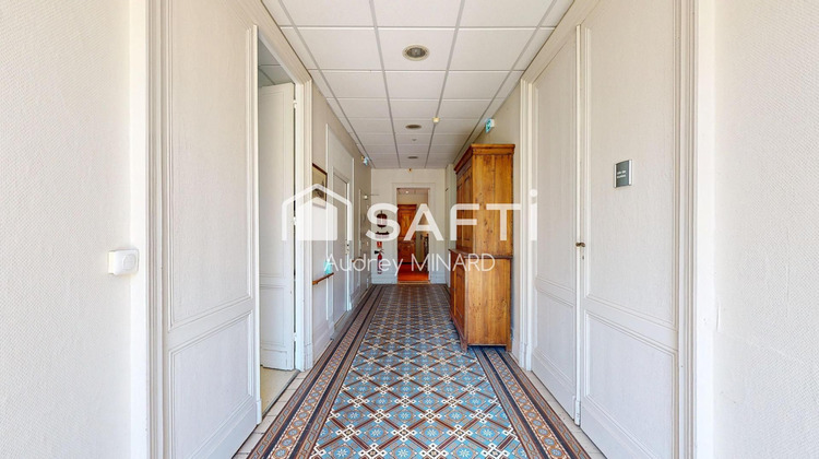 Ma-Cabane - Vente Divers Leognan, 340 m²