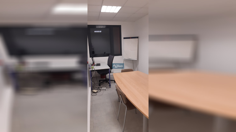 Ma-Cabane - Vente Divers Les Herbiers, 90 m²