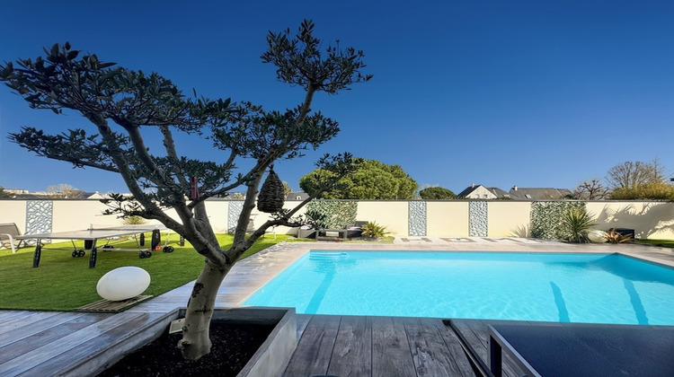 Ma-Cabane - Vente Divers LES PONTS DE CE, 188 m²