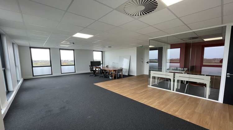 Ma-Cabane - Vente Divers Lesquin, 327 m²