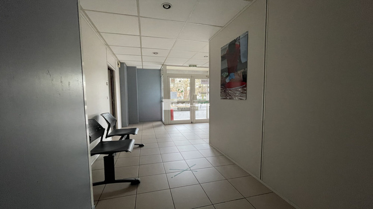 Ma-Cabane - Vente Divers Lille, 131 m²