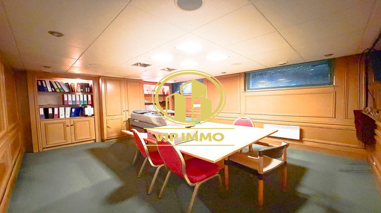 Ma-Cabane - Vente Divers Lille, 219 m²