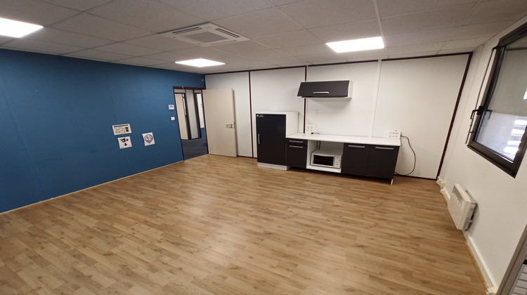 Ma-Cabane - Vente Divers Limoges, 242 m²