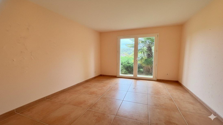 Ma-Cabane - Vente Divers LISSAC ET MOURET, 157 m²