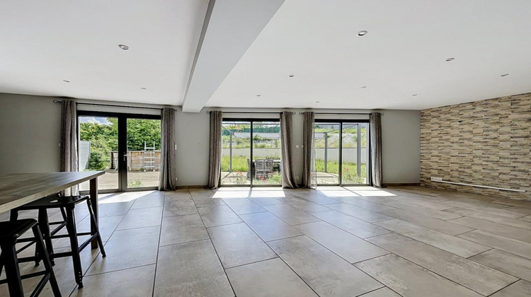Ma-Cabane - Vente Divers LOIRE SUR RHONE, 142 m²