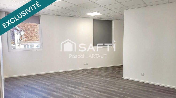 Ma-Cabane - Vente Divers Lons-le-Saunier, 216 m²