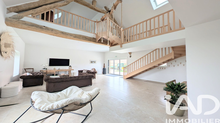 Ma-Cabane - Vente Divers Lorcy, 370 m²