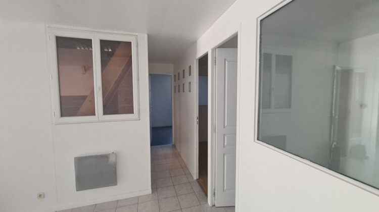 Ma-Cabane - Vente Divers LUDON MEDOC, 180 m²