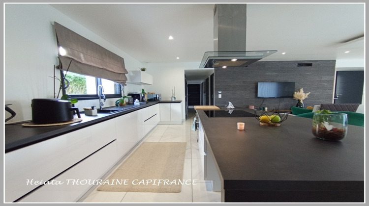 Ma-Cabane - Vente Divers LUSIGNAN, 106 m²