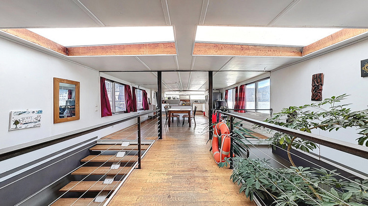 Ma-Cabane - Vente Divers LYON 2EME ARRONDISSEMENT, 180 m²