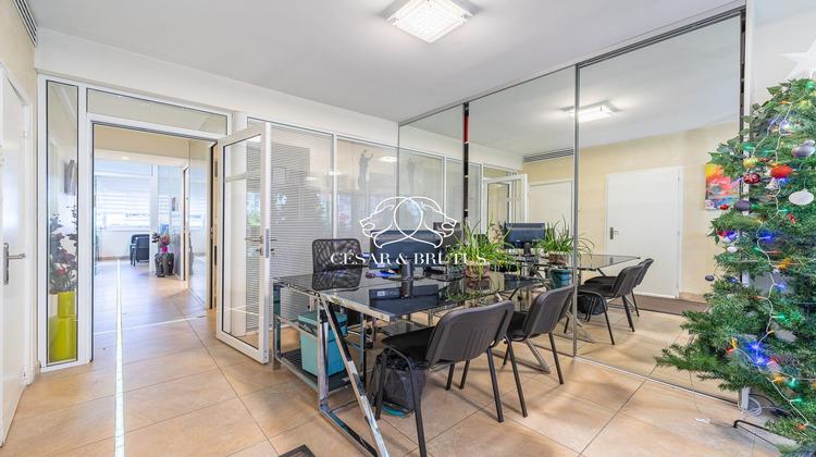 Ma-Cabane - Vente Divers Lyon, 210 m²