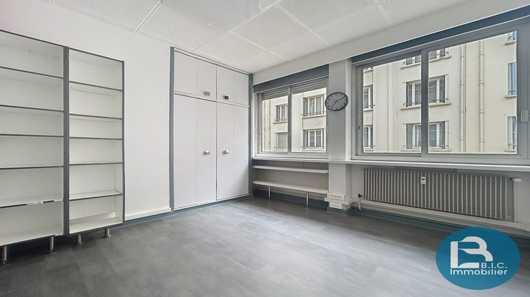 Ma-Cabane - Vente Divers Lyon, 45 m²