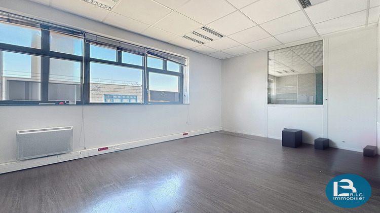 Ma-Cabane - Vente Divers Lyon, 252 m²