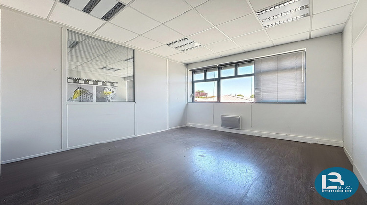 Ma-Cabane - Vente Divers Lyon, 252 m²