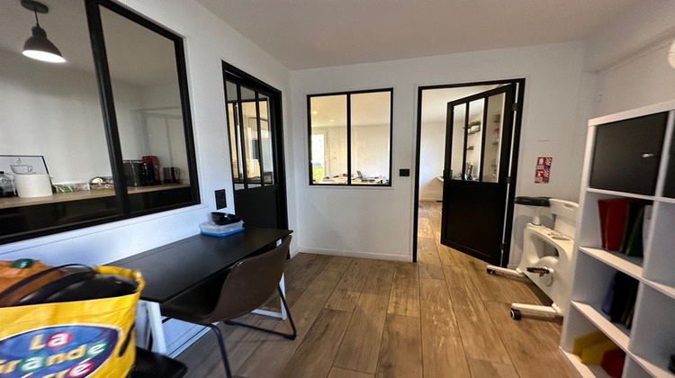 Ma-Cabane - Vente Divers LYON 8EME ARRONDISSEMENT, 93 m²