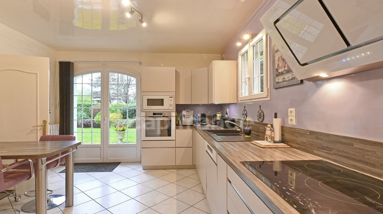 Ma-Cabane - Vente Divers MAISONS LAFFITTE, 225 m²