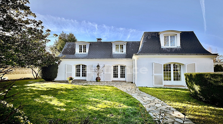 Ma-Cabane - Vente Divers MAISONS LAFFITTE, 225 m²