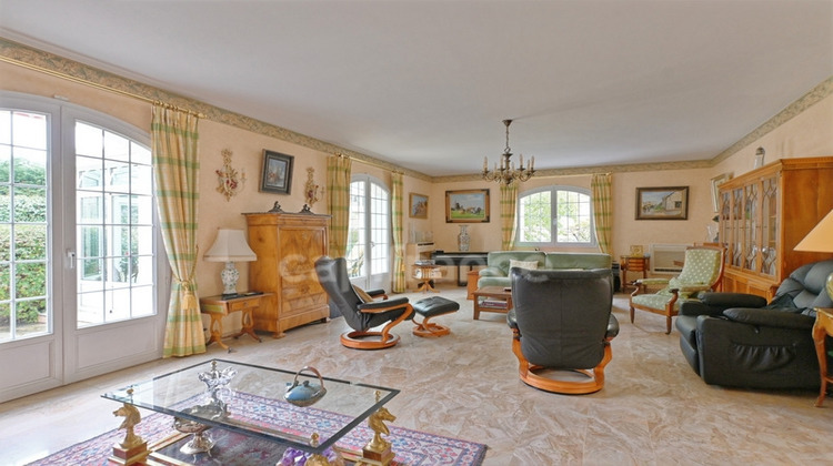 Ma-Cabane - Vente Divers MAISONS LAFFITTE, 225 m²