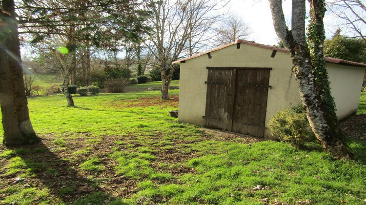 Ma-Cabane - Vente Divers MARCILLAC SAINT QUENTIN, 150 m²
