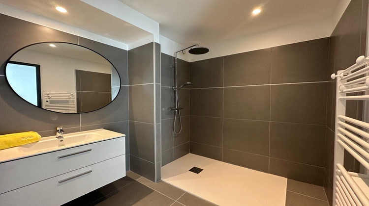 Ma-Cabane - Vente Divers MARSEILLE 12EME ARRONDISSEMENT, 90 m²