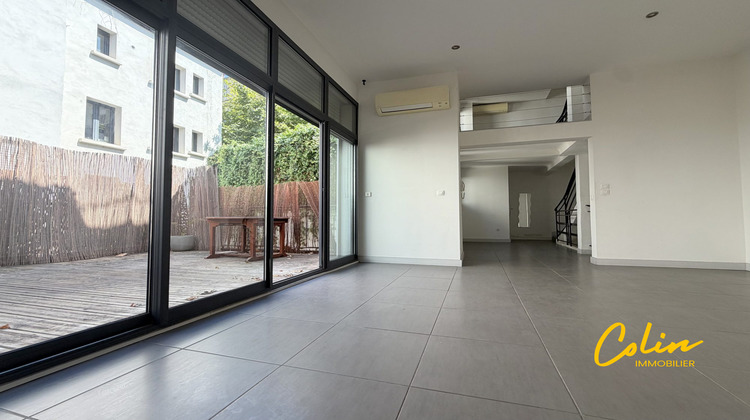 Ma-Cabane - Vente Divers Marseille, 101 m²