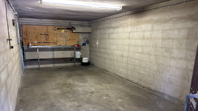 Ma-Cabane - Vente Divers MARSEILLE 14, 13 m²