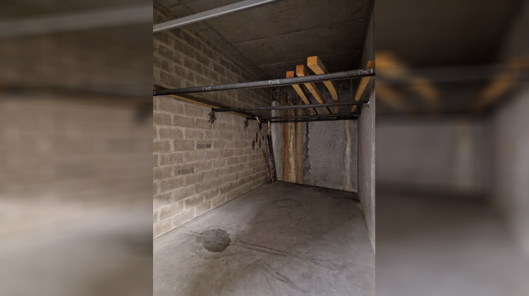 Ma-Cabane - Vente Divers MARSEILLE 8, 20 m²