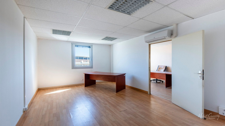 Ma-Cabane - Vente Divers Martigues, 47 m²