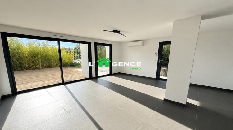 Ma-Cabane - Vente Divers Martigues, 53 m²