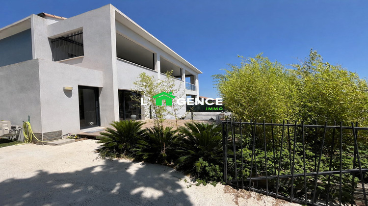 Ma-Cabane - Vente Divers Martigues, 53 m²