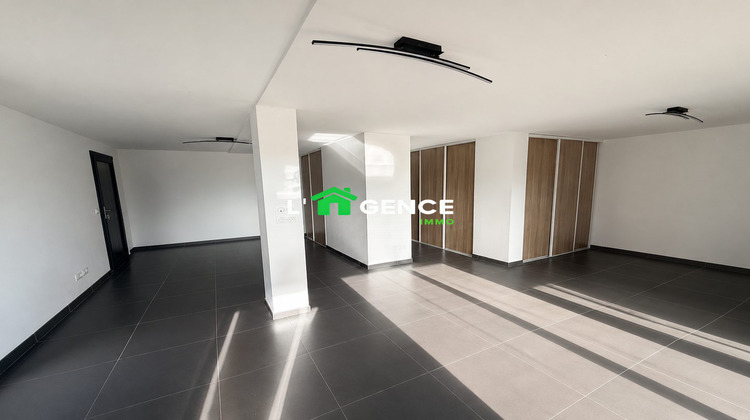Ma-Cabane - Vente Divers Martigues, 53 m²