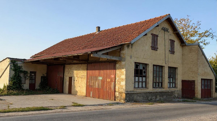 Ma-Cabane - Vente Divers MASCLAT, 290 m²