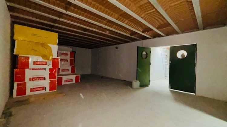 Ma-Cabane - Vente Divers MEAUX, 326 m²