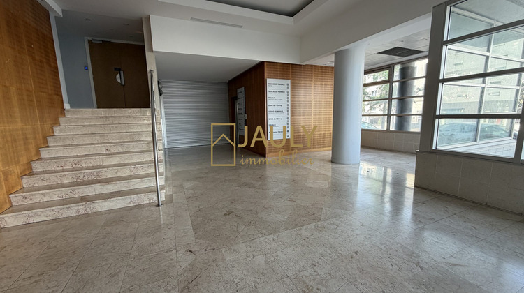 Ma-Cabane - Vente Divers Meaux, 330 m²