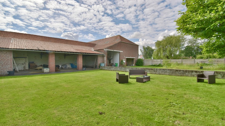 Ma-Cabane - Vente Divers MERIGNIES, 245 m²