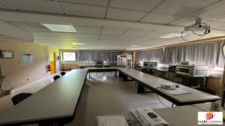 Ma-Cabane - Vente Divers Mont-Saint-Aignan, 2660 m²