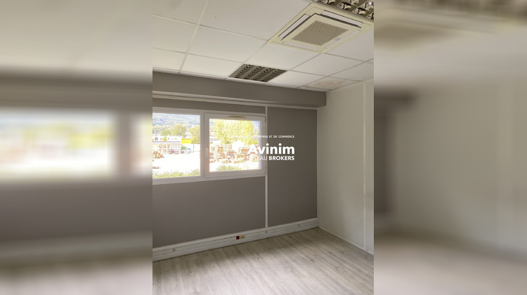 Ma-Cabane - Vente Divers Montbonnot-Saint-Martin, 273 m²