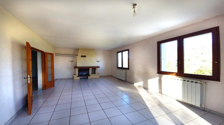 Ma-Cabane - Vente Divers MONTEILS, 182 m²