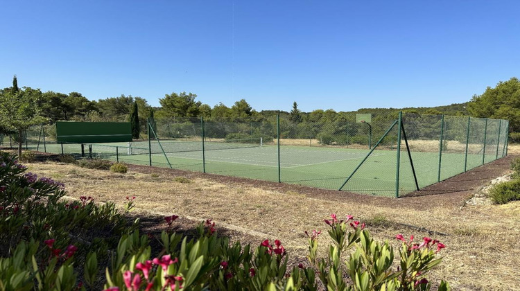 Ma-Cabane - Vente Divers MONTOULIERS, 199 m²