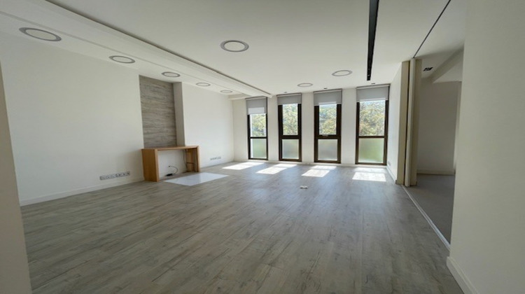 Ma-Cabane - Vente Divers MOUGINS, 76 m²