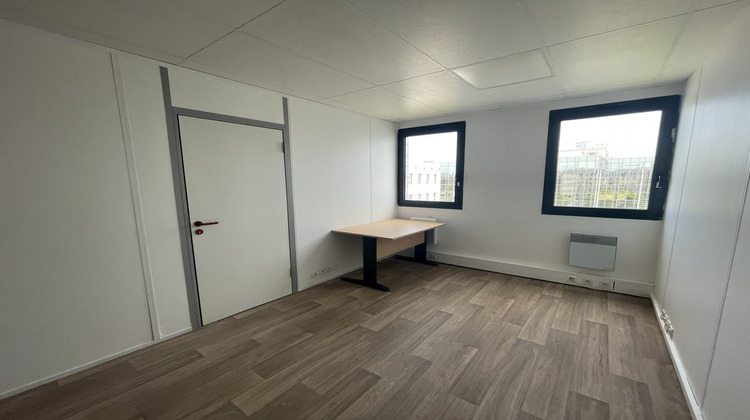Ma-Cabane - Vente Divers Nanterre, 135 m²