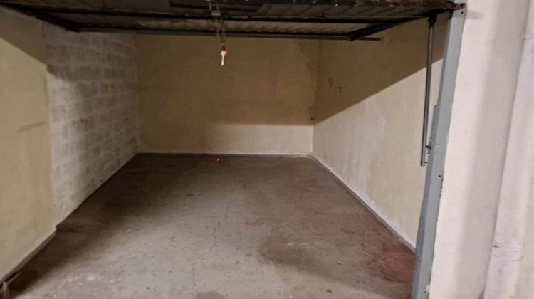 Ma-Cabane - Vente Divers NICE, 14 m²