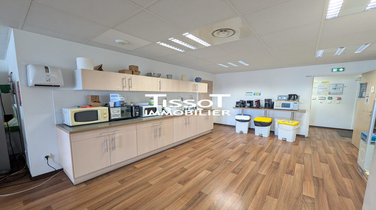 Ma-Cabane - Vente Divers Nîmes, 992 m²